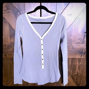 Lululemon long sleeve top. Size 6